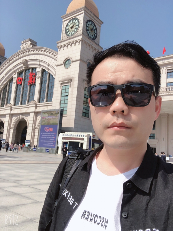 楚河畔的第一张照片--浙江交友中心