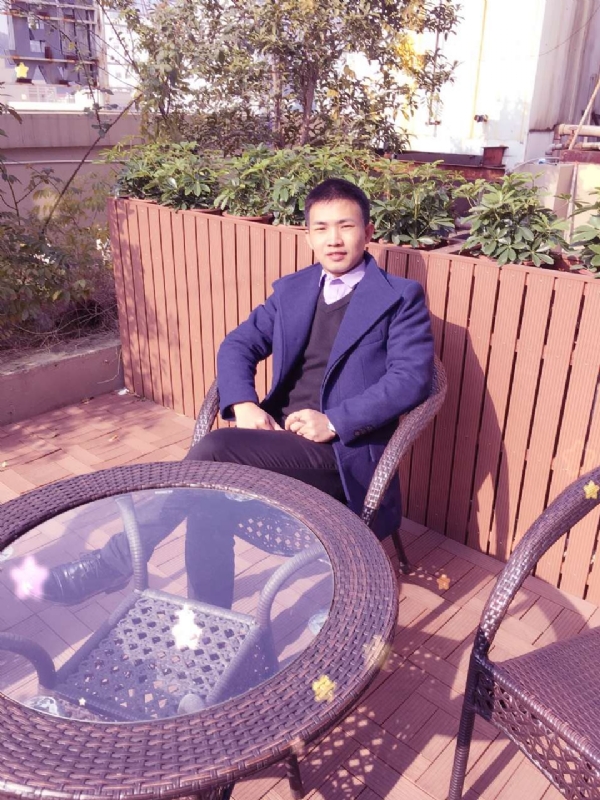 周哥哥的第一张照片--浙江交友中心